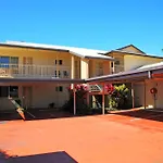 Cascade Motel In Townsville