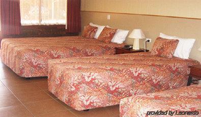 Cascade In Motel